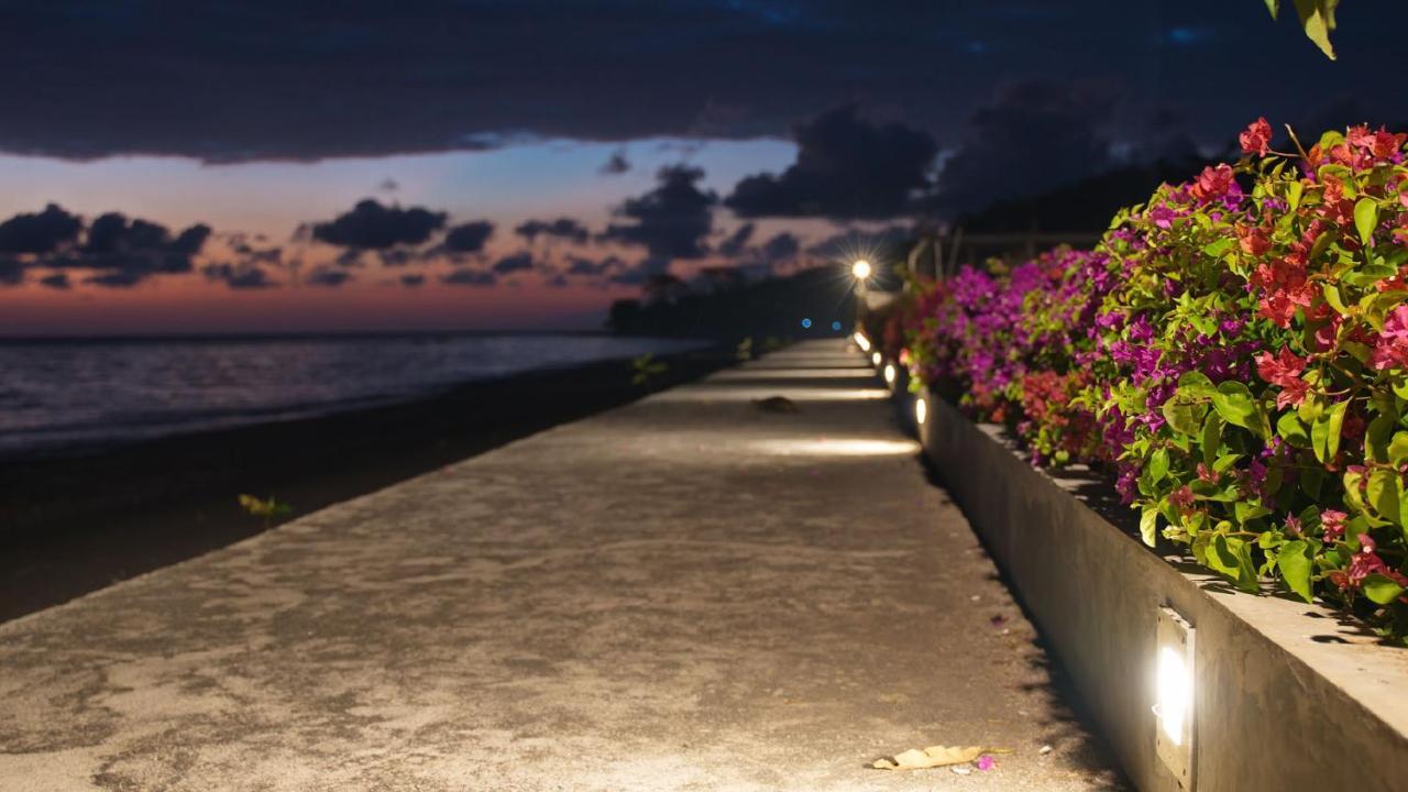 Seamount Hotel Amed Extérieur photo