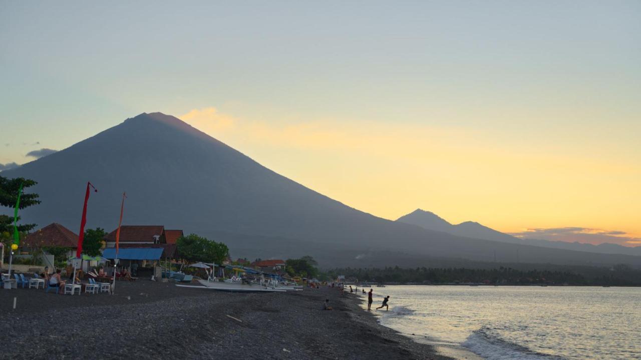 Seamount Hotel Amed Extérieur photo