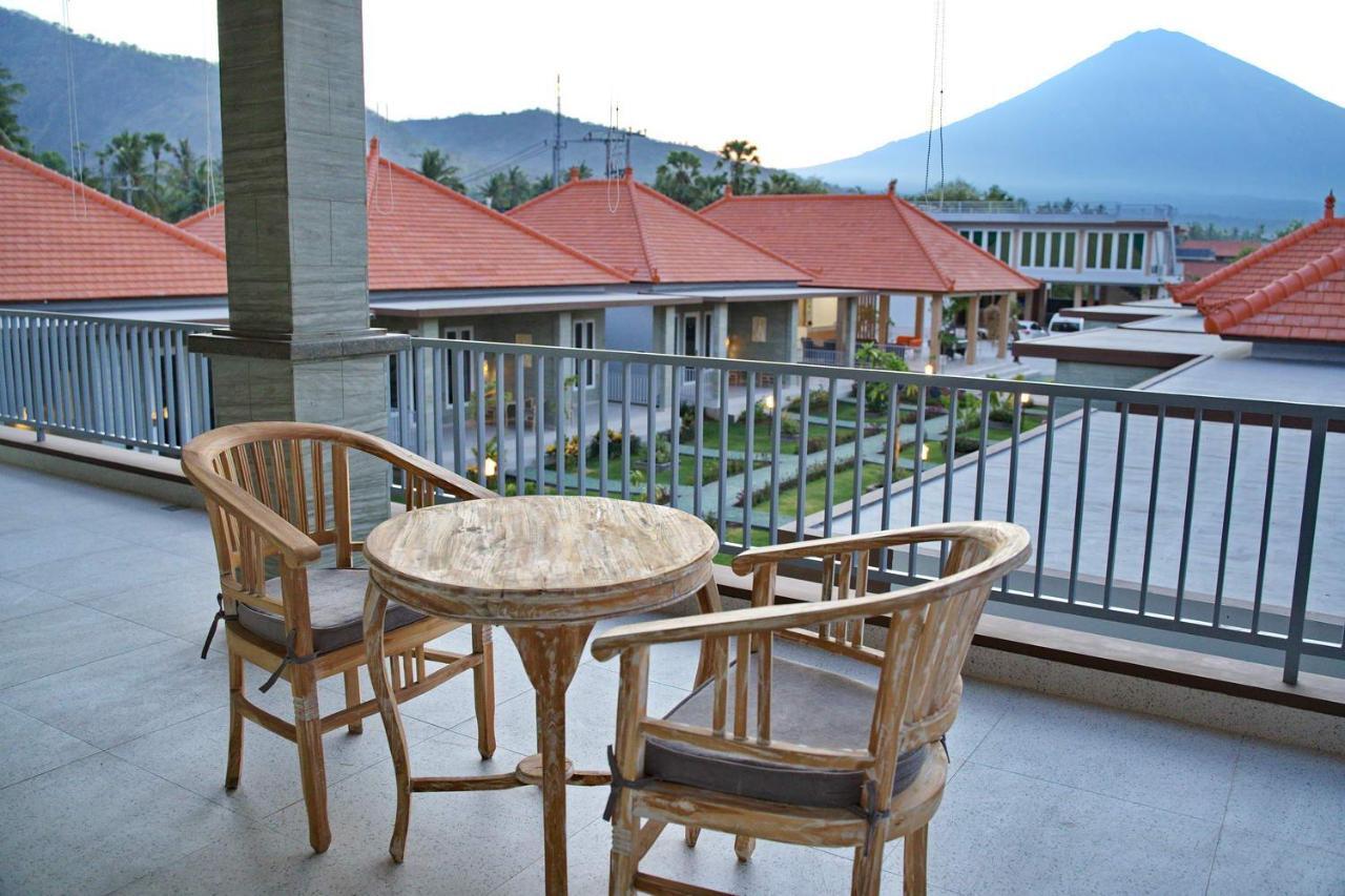 Seamount Hotel Amed Extérieur photo